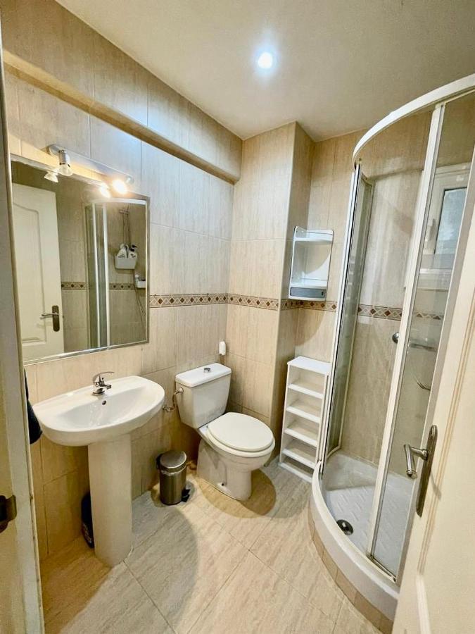 شقة Acogedor Duplex Barrio Del Pilar مدريد المظهر الخارجي الصورة